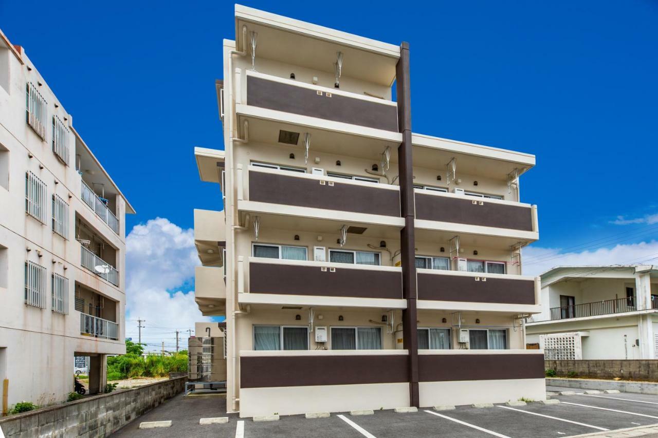Hotel Mr.Kinjo In Tonoshiro Miyara Екстер'єр фото